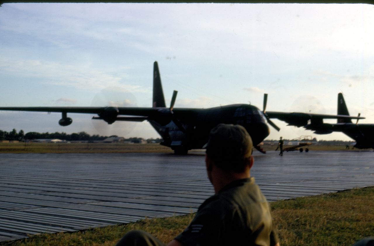 Blind Bat aircraft 196970 from John Allen C130 Historical C130