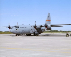 068_c-130e_877.jpg