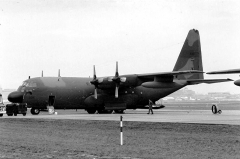3045H.jpg