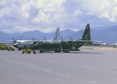 64-0520_nha_trang_sharp.jpg