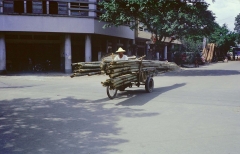 lumber_wagon_tai_chung.jpg