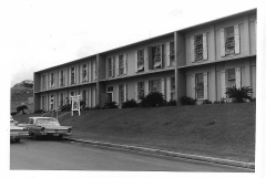 naha_952_barracks.jpg