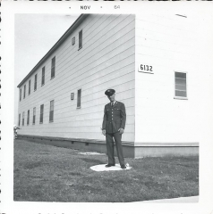 sonny_barracks_6132_lacklandafb_nov_1964.jpg