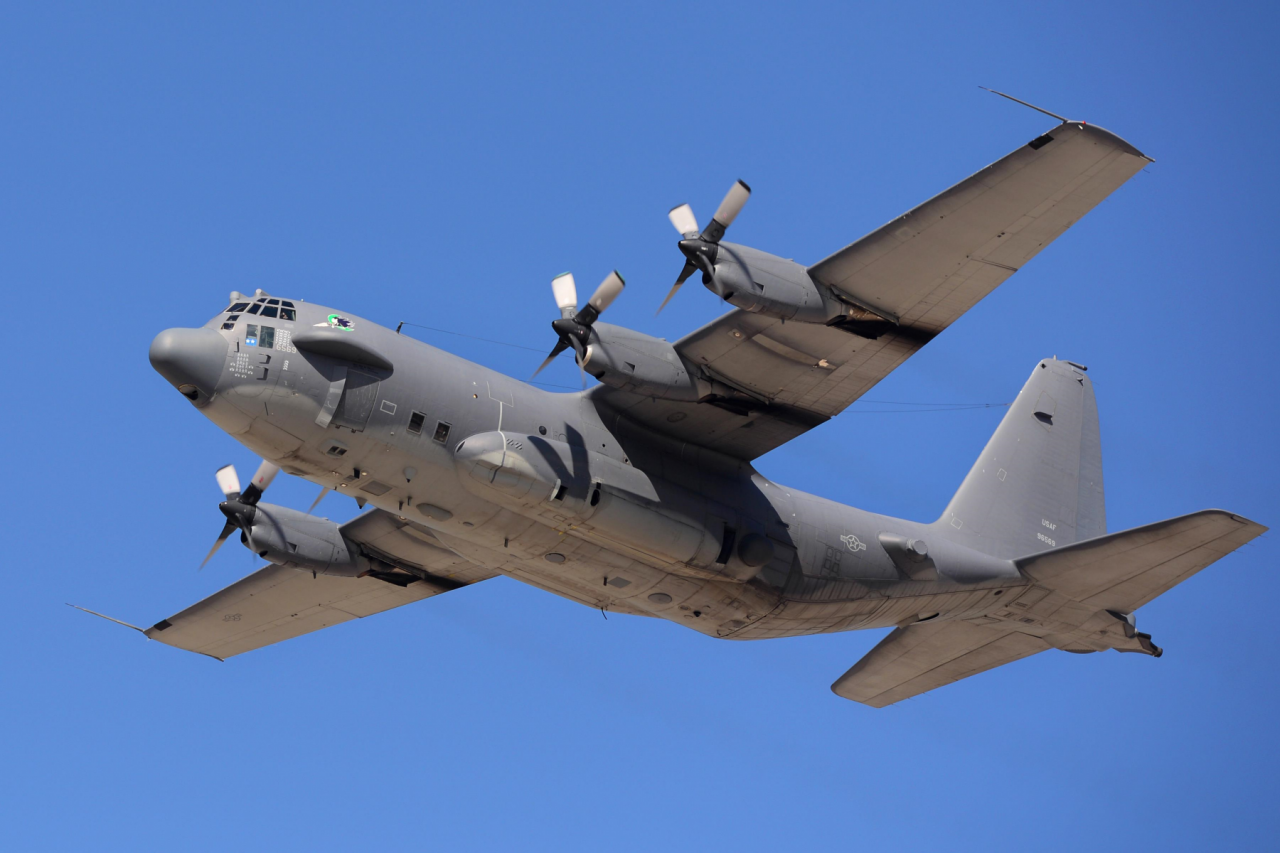 2015-05-26_Final_AC-130H_Retires_2.thumb