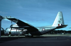 3210N2267U.jpg