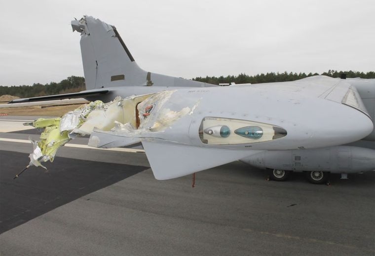 2015_03_16_Pope_collision_5.thumb.jpg.1f