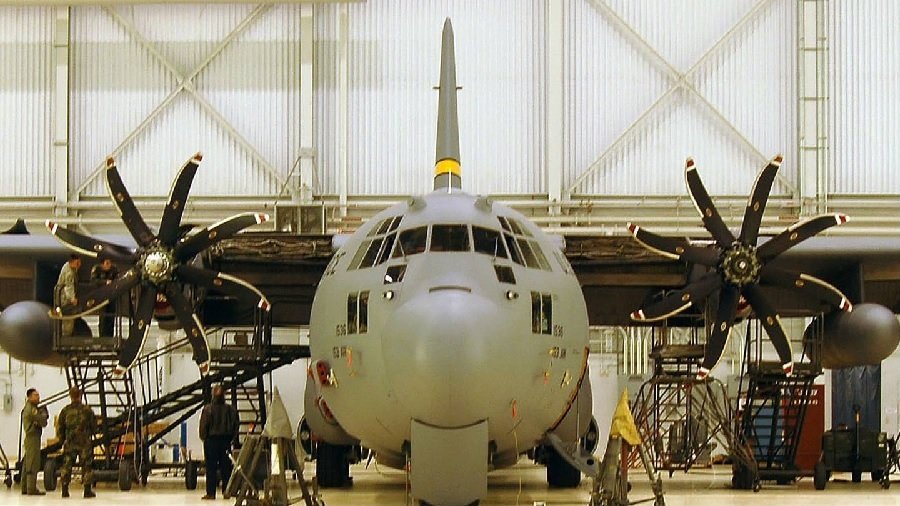 C-130 News: USAF Eyeing New Props and Upgraded Engines To Breathe Extra Life Into Old C-130Hs