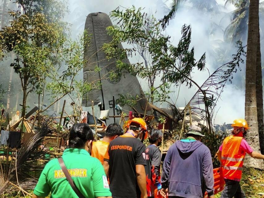 1847750410_21-07-04PhilippineCrash.jpeg.7312389be743ccb9b0924b6cfff9606a.jpeg
